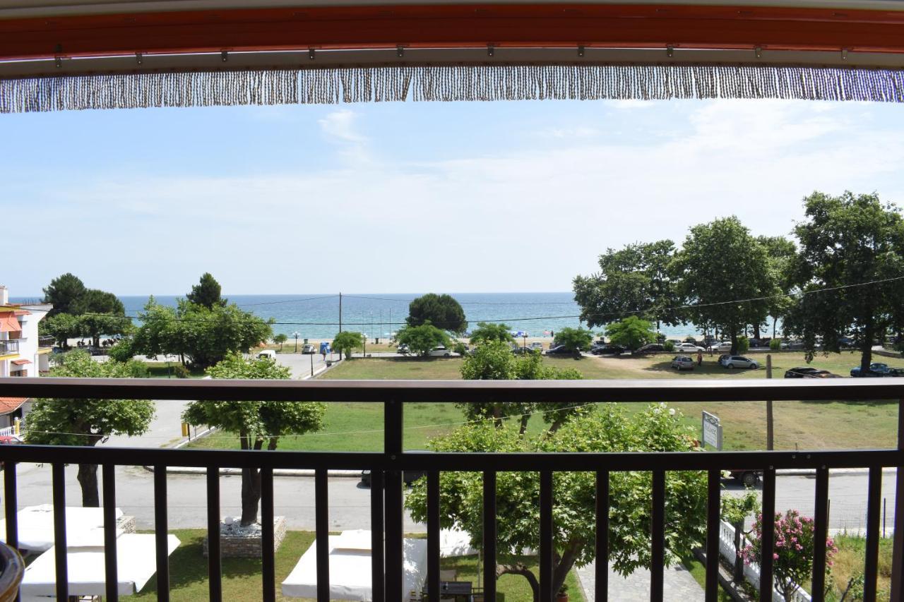 Hotel Lefkes Paralía Skotínis 외부 사진